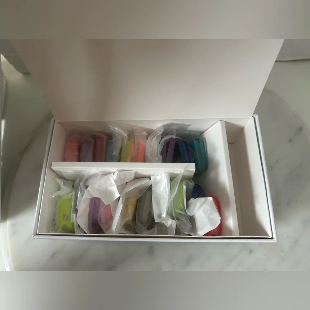 ORZLY nwot 20